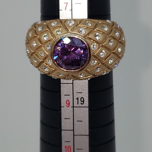 BEAUTIFUL!! Simulated Amethyst & Clear Gemstone Gold Tone Ring Size 8 - Picture 8 of 9